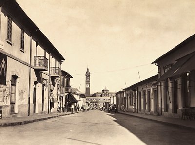 Building an Empire i den fascistiske tidsalder: gade i Asmara, 09/05/1936 (s/h-billede) af Modestino Baldinetti