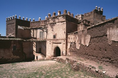 Udvendig udsigt over Kasbah af Thamiel glaoui af Moroccan School