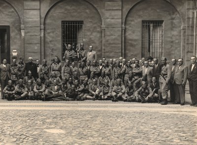 Album "MVSN- Blackshirts": Volunteer Militia in the War of Departure for Africa (s/h photo) af Mortacchini Mortacchini
