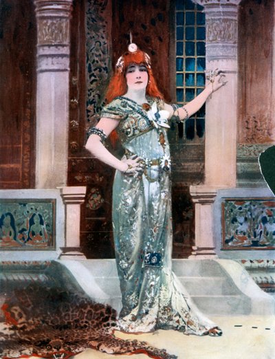 Sarah Bernhardt som Isolde, c1902. af Nadar