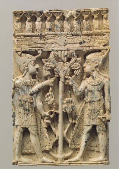 Møbelplade udskåret i højt relief med to egyptiske figurer flankerende et voluttræ, ca. 9.–8. århundrede f.Kr. (elfenben) af Neo Assyrian