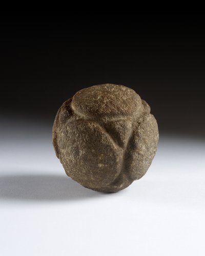 Udskåret bold, sen neolitikum, Skotland, ca. 3750-2000 f.Kr. af Neolithic