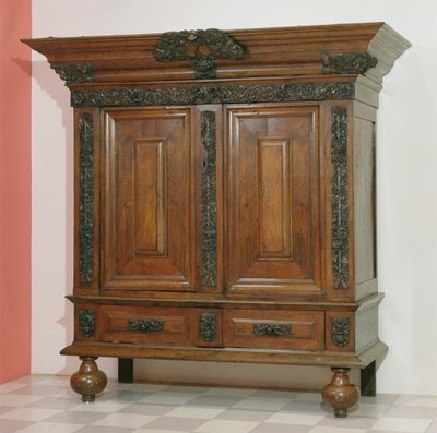 Kas, ca. 1675-1700 (valnød og eg) af Netherlandish School
