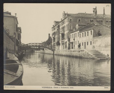 Udsigt over Fondamenta Rossa i Venedig Venedig - Canale e fondamenta rossa (titel på objektet) af Neue Photographische Gesellschaft