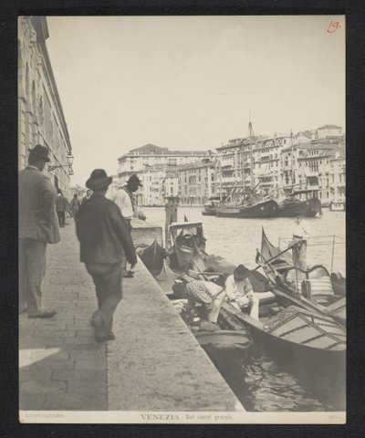 Gondoler langs Canal Grande i Venedig Venedig - Sul canal grande (titel på objekt) af Neue Photographische Gesellschaft