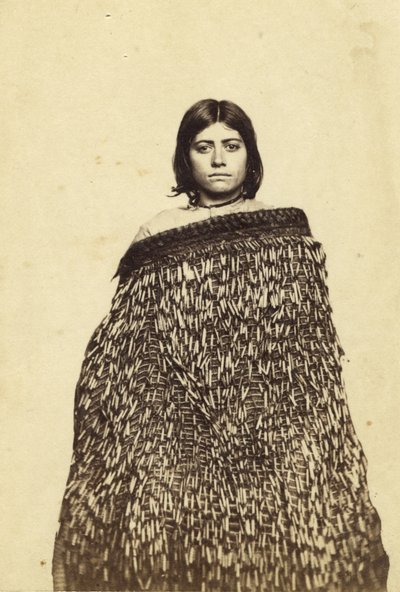 Mina Makata, Half Cast Maorie, ca. 1865 (albumtryk og wc) af New Zealander Photographer