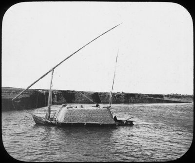 En lastet dahabiyeh, Egypten, c1890 af Newton and Co
