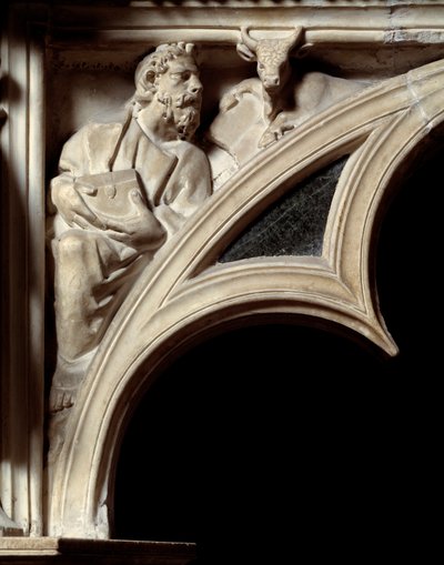Gotisk kunst: Saint Luke Evangelist, detalje af buerne på marmorprædikestolen af Nicola Pisano