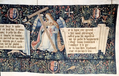 Ophængning af åbenbaringen (1373-1383), engle, der bærer lidenskabens instrumenter. Tapestry af Nicolas Bataille (1330-1405) af Nicolas Bataille