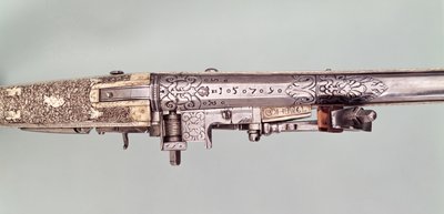 Et par præsentationspistoler i flintlås med sølvbeslag, som Napoleon I traditionelt gav til sin bror Joseph Bonaparte, da han fik den spanske krone, sandsynligvis i 1808. Fremstillet af Nicholas Noel Boutet, Versailles. af Nicolas Noel Boutet