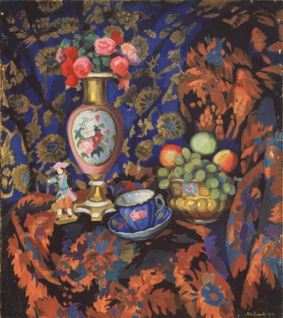 Stilleben med porcelæn og blomster, 1913 af Nikolai Semyonovich Zaytsev
