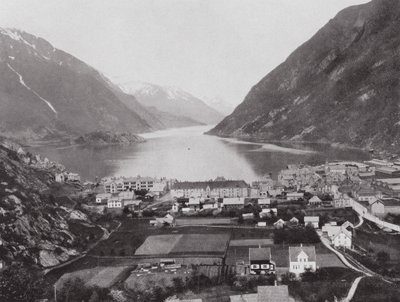 Odda (s/h-foto) af Norwegian Photographer