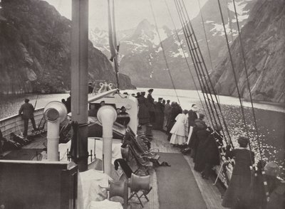 Tourist Steamer in Trold Fjord af Norwegian Photographer