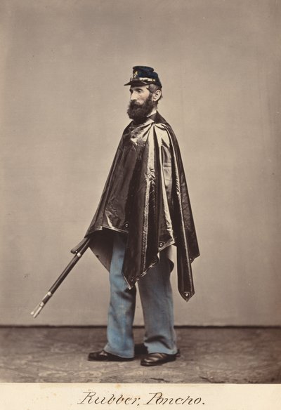 Gummi poncho af O.H. Willard