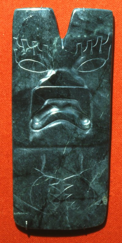 Hacha med jaguaransigt, præklassisk periode (jade) af Olmec