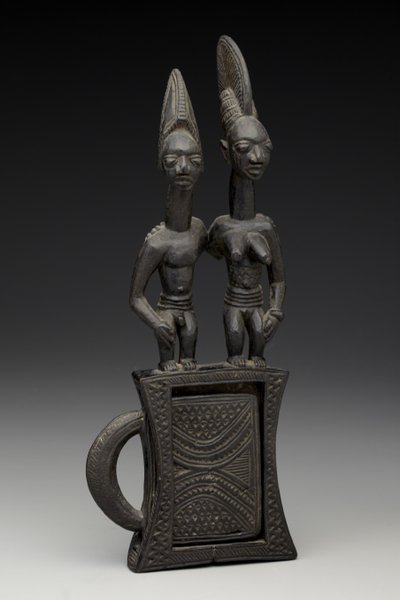 Spejlkasse, før 1938 (træ & spejl) af Olowe of Ise