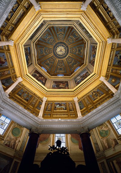 Udsigt over hvælvingen inde i det palæokristne dåbskapelle i San Giovanni in Laterano (St. John Laterano) (Lateran-dåbskapellet eller San Giovanni in Fonte), bygget omkring 440. Rom af Paleo Christian