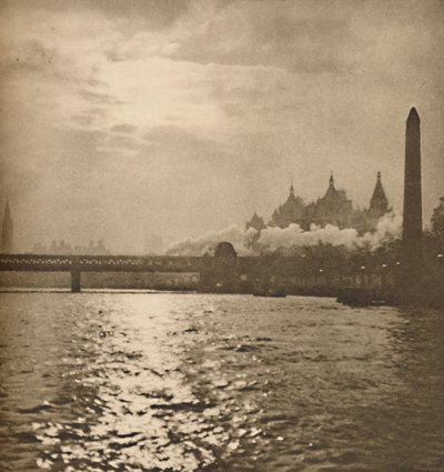 Hvor jernvejen til Dover krydser floden, c1935. af Paterson