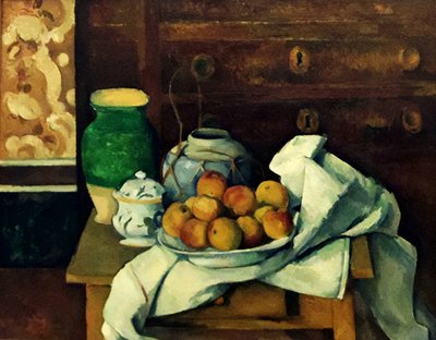 Fransk:  Nature morte à la commode Stilleben med kommode af Paul Cézanne