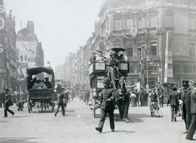 Ludgate Circus, London, forberedte til Dronning Victorias diamantjubilæum, 1897 af Paul Martin