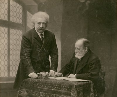 [To mænd i interiør, sandsynligvis René Thorel og Hollman]. af Paul Nadar