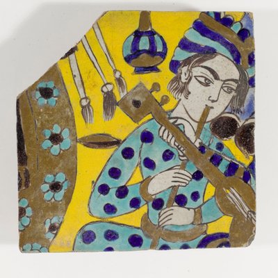 En Safavid Persia cuerda seca keramikflise fra det sene 17. århundrede forestiller en mand, der spiller på fløjte i en turban af Persian School