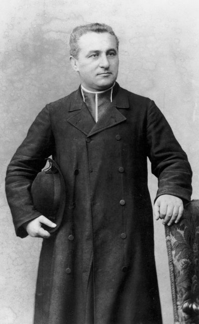 Portræt af fader Hippolyte Gayraud af Petit