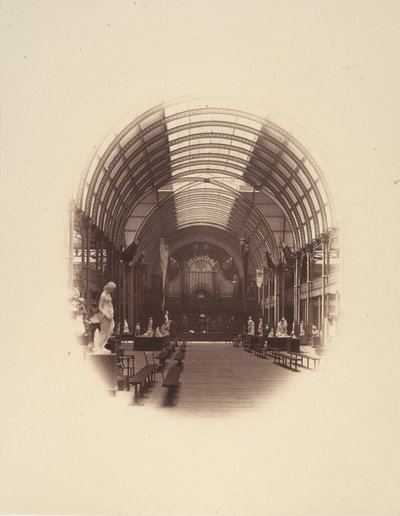 Udsigt i Central Hall, Art Treasures Exhibition, Manchester, 1857. af Philip Henry Delamotte