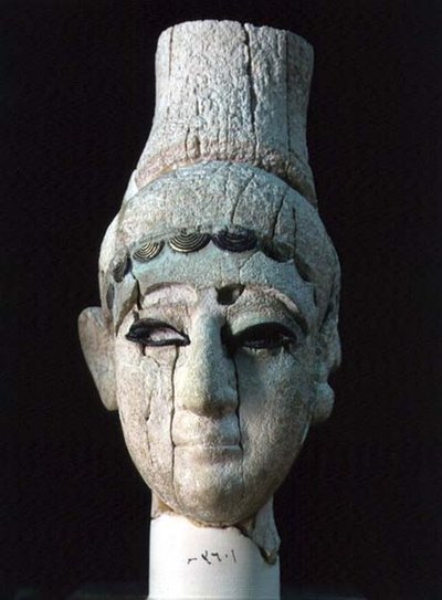 Leder af en prins eller prinsesse af Ugarit (se også 110899 & 200008) af Phoenician