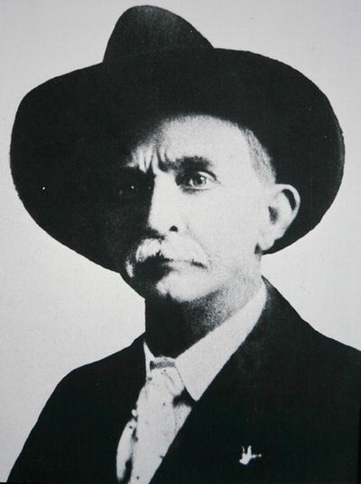 Kaptajn William Jesse McDonald (1852-1918) (s/h-foto) af Photographer American