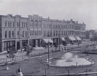 Canada: Victoria Row, fra Queen