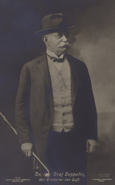 Graf Ferdinand von Zeppelin, tysk luftskibsdesigner og konstruktør (s/h foto) af Photographer German