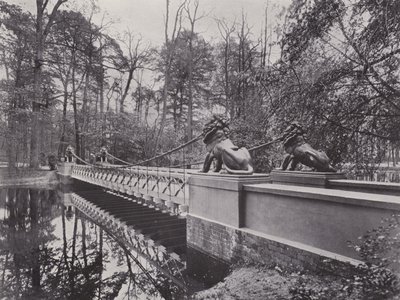 I Tiergarten, Lowenbrucke (s/h foto) af Photographer German