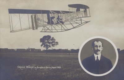 Orville Wright flyver med sit fly i Berlin, august af Photographer German