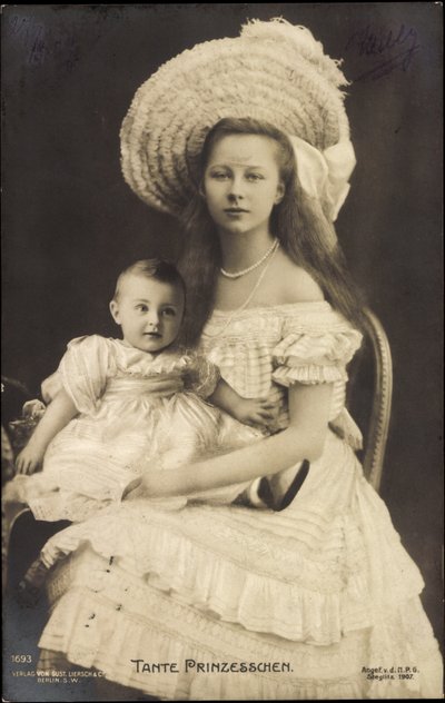 Dronning Viktoria Luise som Tante Prinsesser af Photographer German