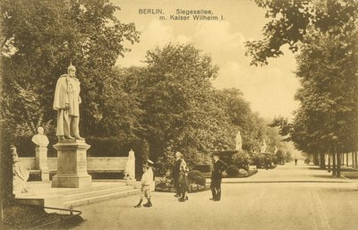Siegesallee og statue af Kaiser Wilhelm I, Berlin (s/h foto) af Photographer German