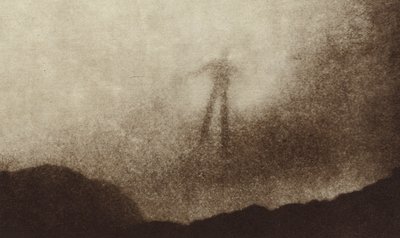 Spectre of the Brocken i Harzen i Tyskland, fotograferet for første gang (s/h foto) af Photographer German