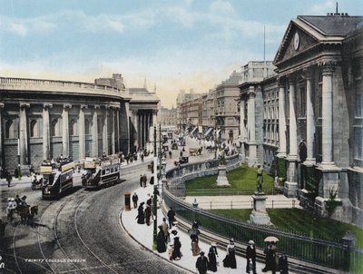 Trinity College, Dublin (farvefoto) af Photographer Irish
