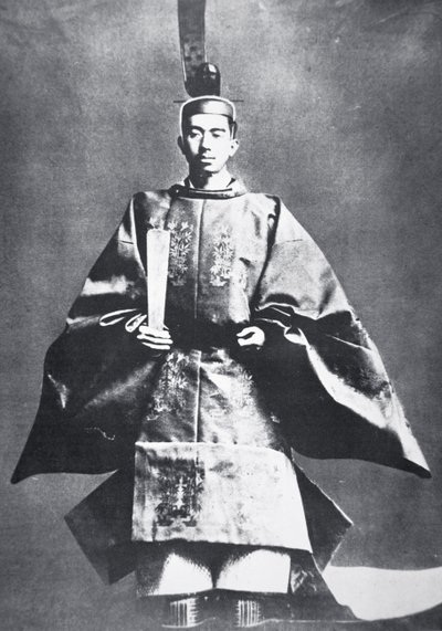Hirohito, kejser af Japan ved sin indsættelse på tronen af Photographer Japanese