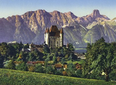 Thun, slottet og Stockhorn-kæden (foto) af Photographer Swiss