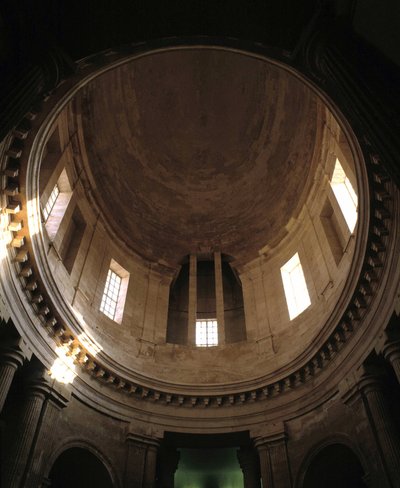 Barokarkitektur: Chapel of the Old Charite (1679 - 1707), klosteret Marseille, af arkitekten Pierre Puget (1622 - 1694). Indvendig udsigt. Marseille, Bouches du Rhone (Bouches-du-Rhone) (13). af Pierre Puget