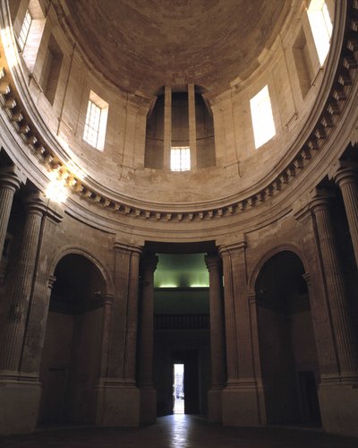 Barokarkitektur: Chapel of the Old Charite (1679 - 1707), klosteret Marseille, af arkitekten Pierre Puget (1622 - 1694). Indvendig udsigt. Marseille, Bouches du Rhone (Bouches-du-Rhone) (13). af Pierre Puget