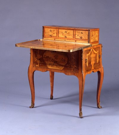 Overgangsbord a la Bourgogne (ormolu monteret tulipantræ & marquetry) (se også 463011, 463013 og 463014) af Pierre Roussel