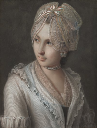 En elegant ung dame med en blondehætte af Pietro Antonio Rotari