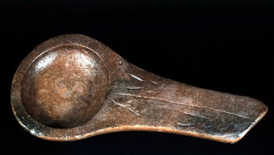 Magdalenerens lampe fra Lascaux - Antikvitetsmuseet i Saint-Germain-en-Laye af Prehistoric Prehistoric