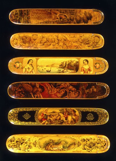 Seks papmache polykrome lak qalamdans, 1800-tallet af Qajar School