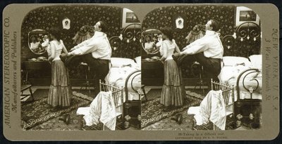 Stereoskopisk kort, der viser en kvinde, der bliver snøret ind i et korset, udgivet af American Stereoscopic Company af R.Y Young