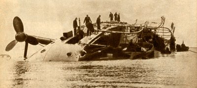 Tab af H.M.S. Gladiator, 1908, 1933. af R. Norton