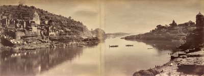 Todelt panorama med udsigt over Narmada-floden ved Omkareshwar af Raja Deen Dayal
