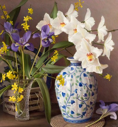Orkidé med japansk vase (olie på plade) af Raymond Booth